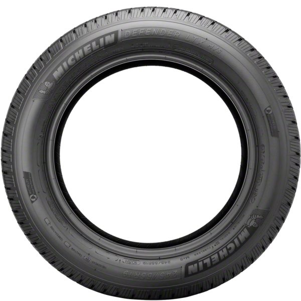 Michelin Defender LTX M/S All-Season 265/75R16 116T Tire - Image 2