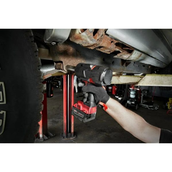 Milwaukee M18 FUEL High Torque 1/2 Impact Wrench with Friction Ring Kit 2767-22R from Milwaukee - Image 10