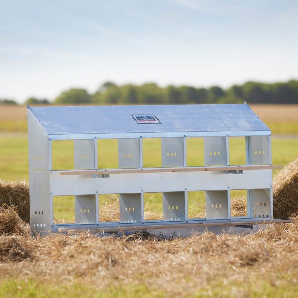 Brower 410B Galvanized Steel 10 Hole 50 Bird Poultry Nest Chicken Brooding Box - Image 10