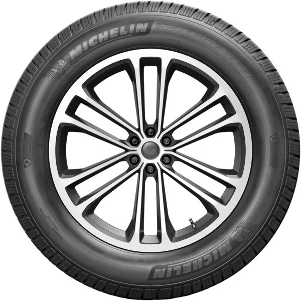 Michelin Defender LTX M/S All-Season LT265/60R20/E 121/118R Tire - Image 4